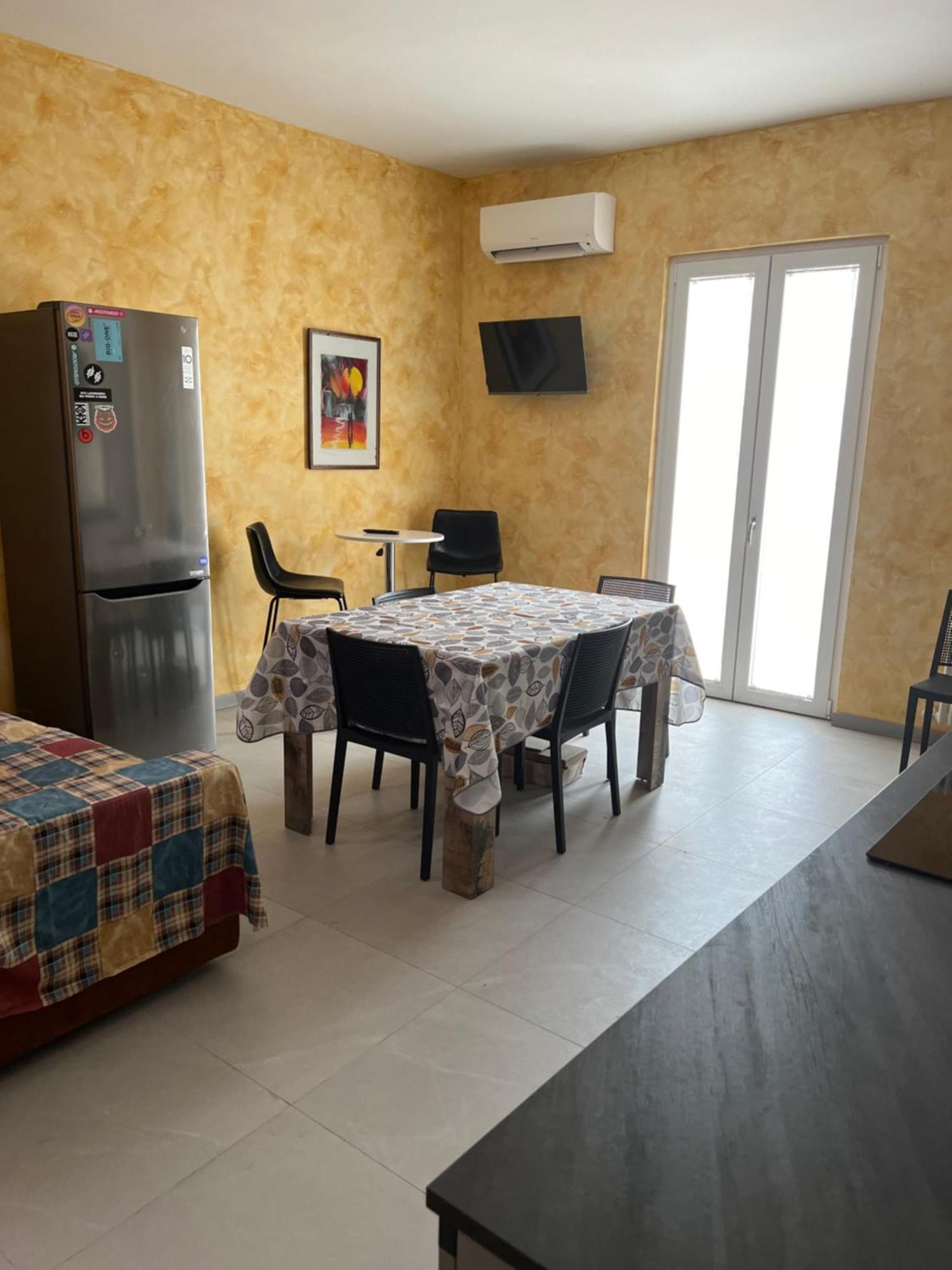 Casa Caselle Appartament Indipende 100Mq 2 Stanze 2 Bagni E Cucina Buitenkant foto